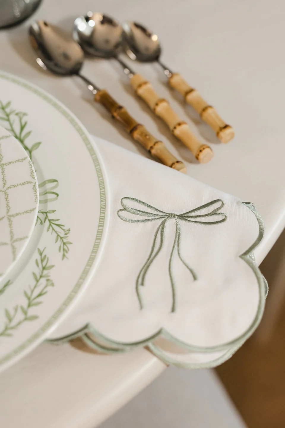 Explore napkins rentals